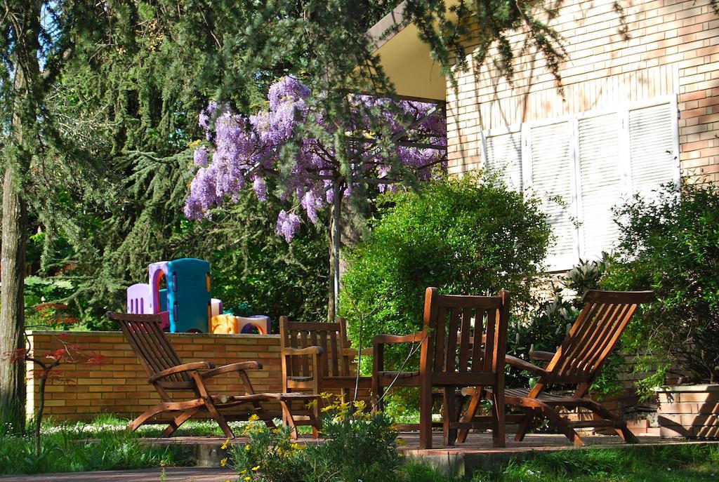 B&B Mama Ro Cesena Buitenkant foto